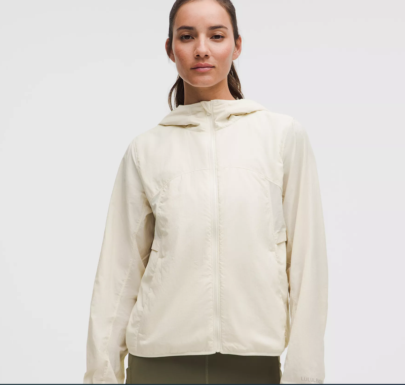 Lululemon 女士 InsulEight 保暖跑步外套/运动夹克 (最终销售/免运费)