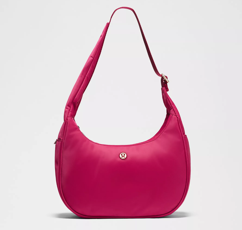 lululemon City Essentials 单肩包 4L（Berry Rumble）