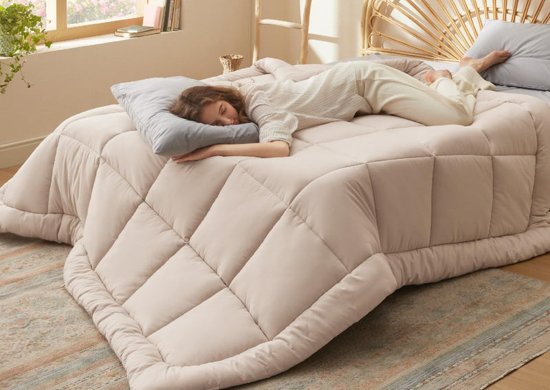 Bedsure Comforter-Solid-300gsm 四季羽绒替代被芯